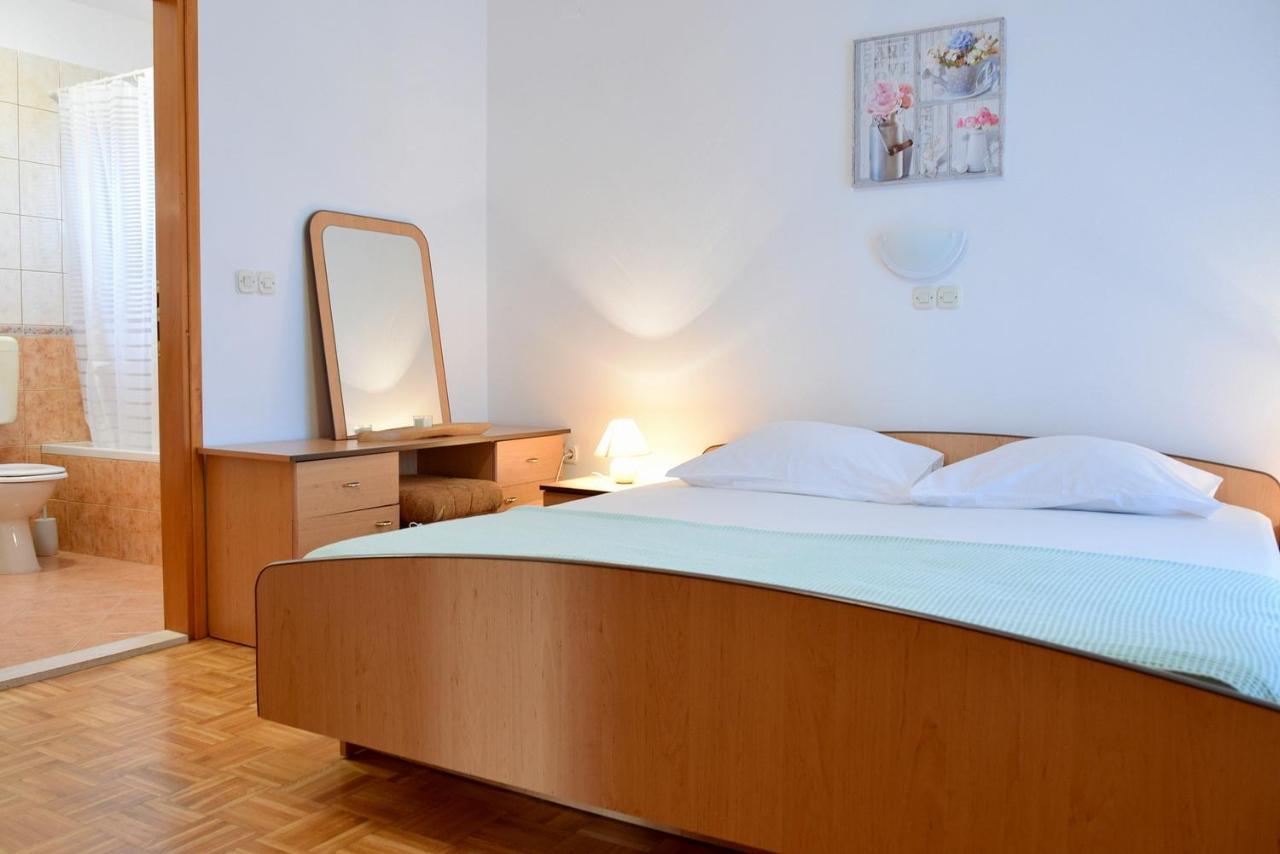 Palit Hills Superior Apartments Екстер'єр фото