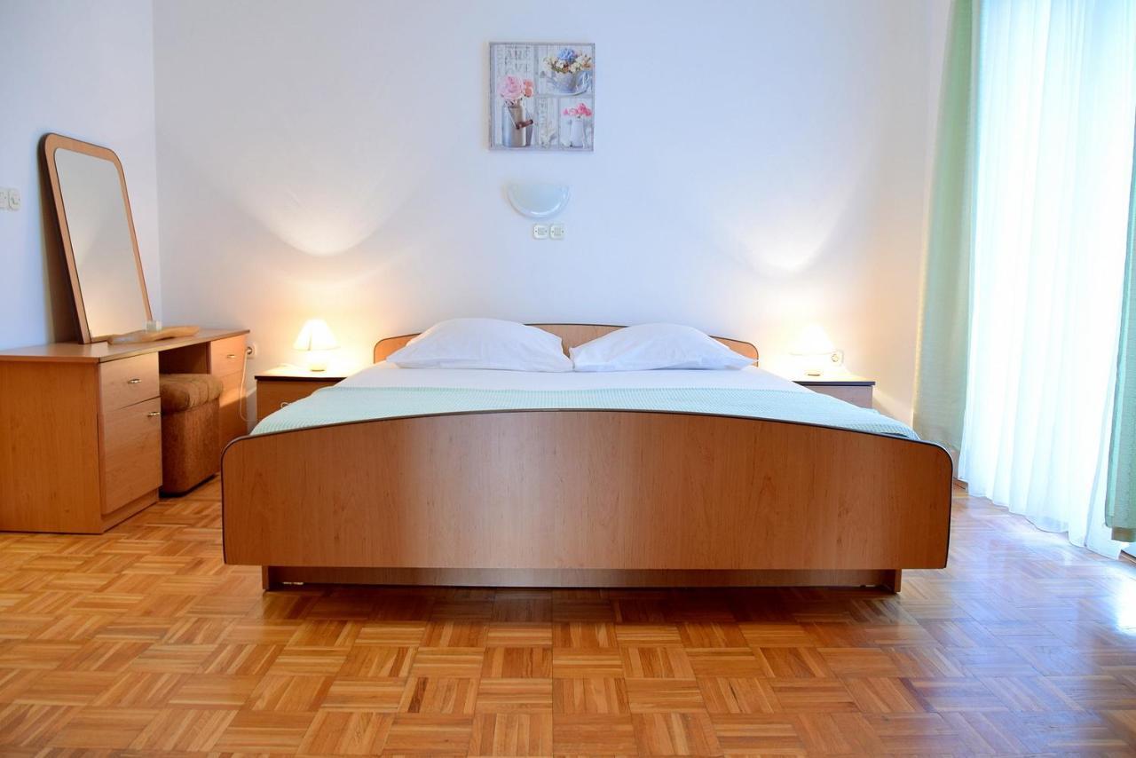 Palit Hills Superior Apartments Екстер'єр фото