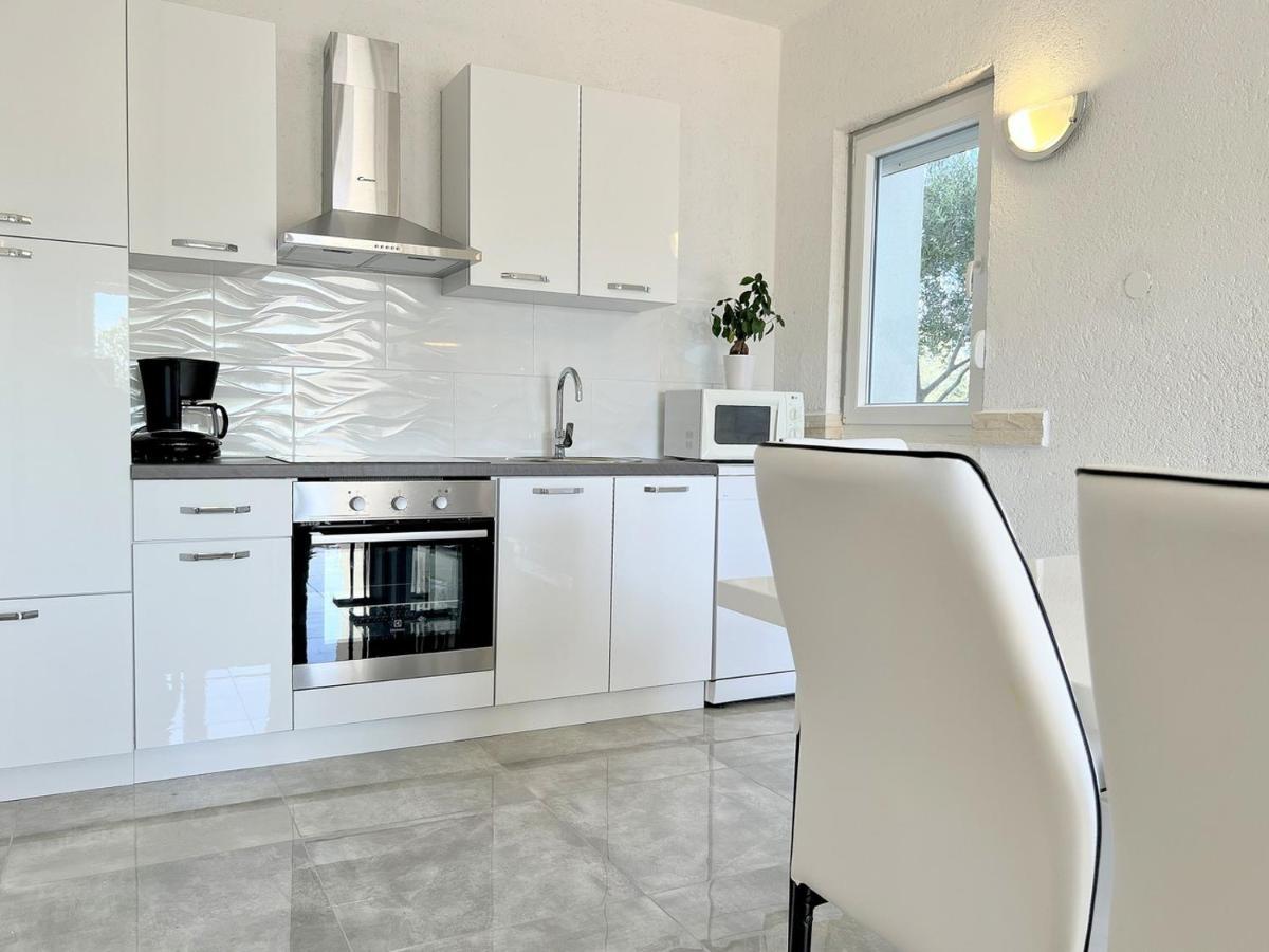 Palit Hills Superior Apartments Екстер'єр фото